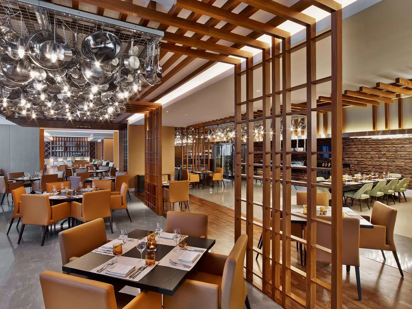 V Hotel Dubai, Curio Collection by Hilton LOUNGE_LOBBY