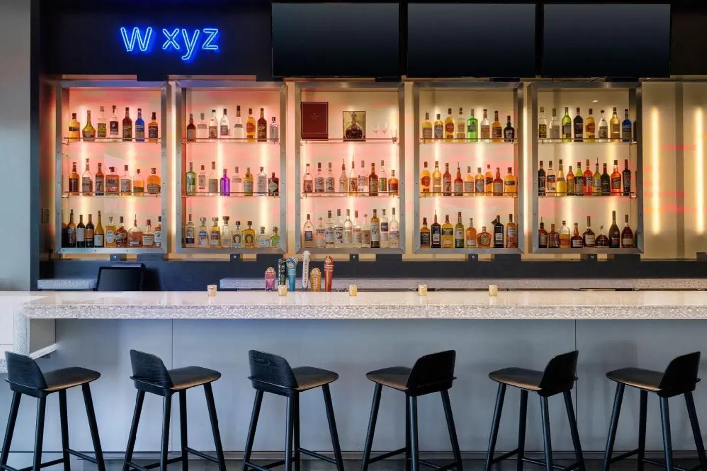 Aloft by Marriott El Segundo - Los Angeles Airport Bar
