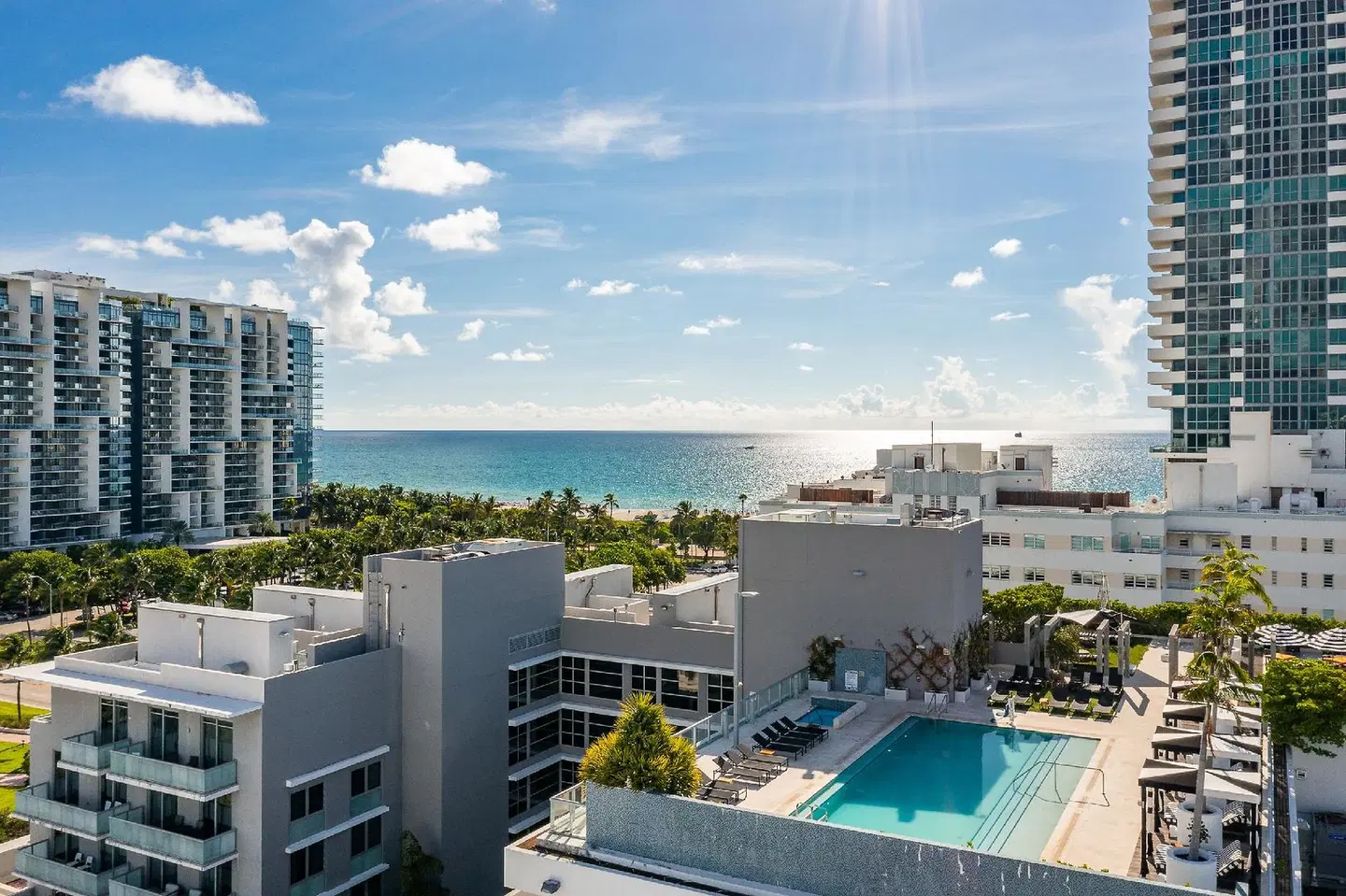 Boulan South Beach OUTDOOR_POOL