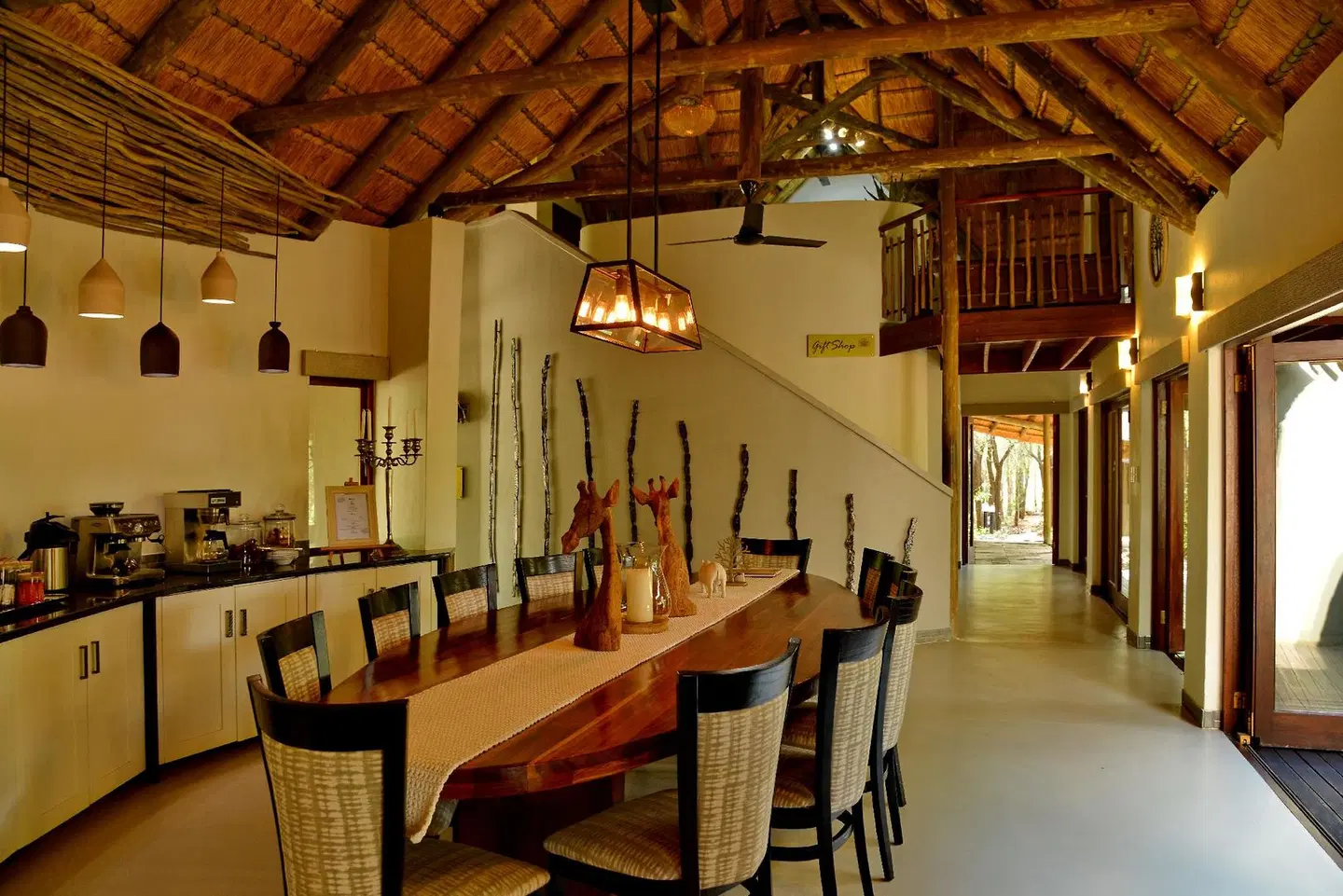 Tambuti Lodge Bar