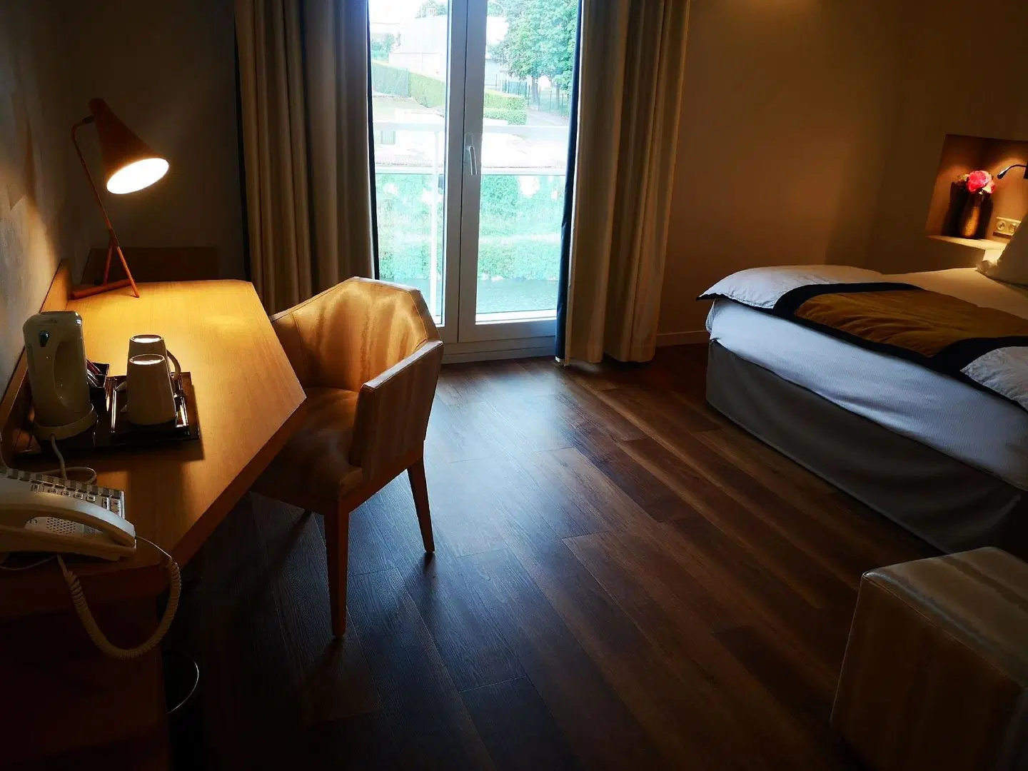 LE KONINE - MONTCEAU LES MINES ROOM_EXAMPLE
