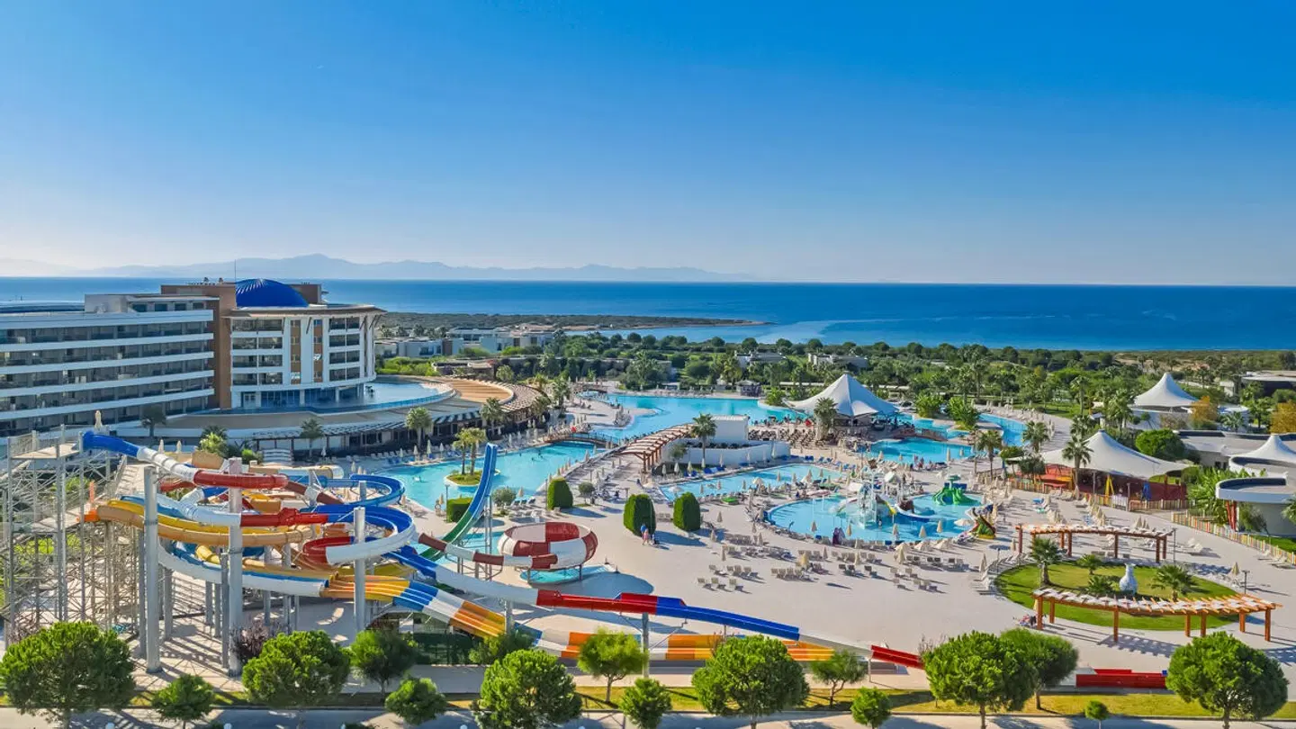 Aquasis De Luxe Resort & Spa EXTERIOR