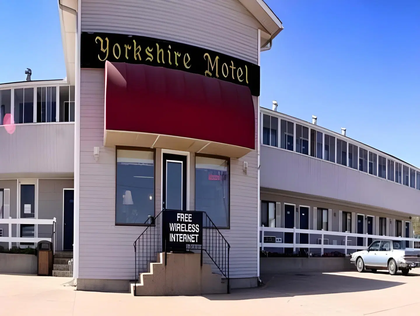 Yorkshire Motel EXTERIOR