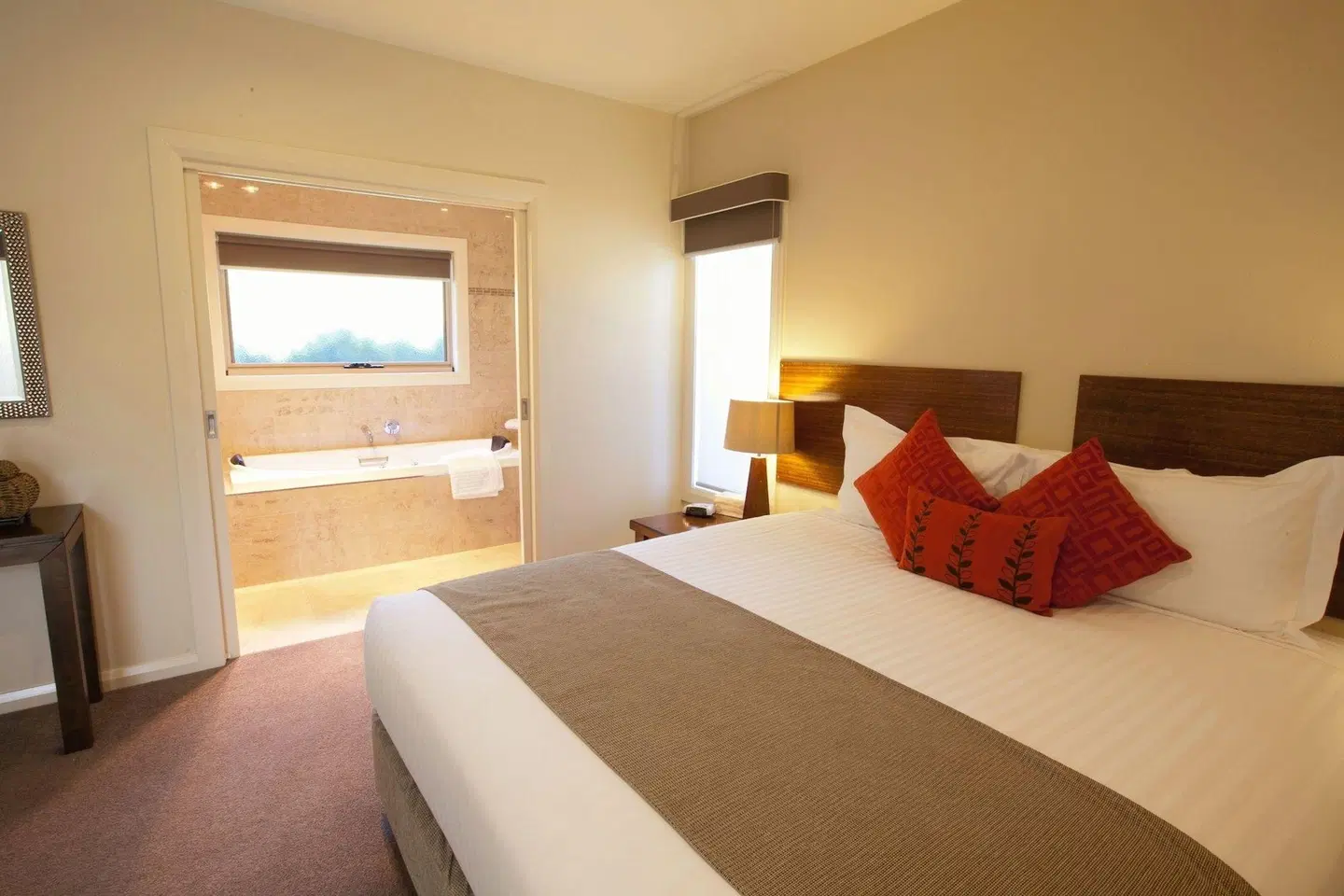 Wild Cattle Creek Estate ROOM_EXAMPLE