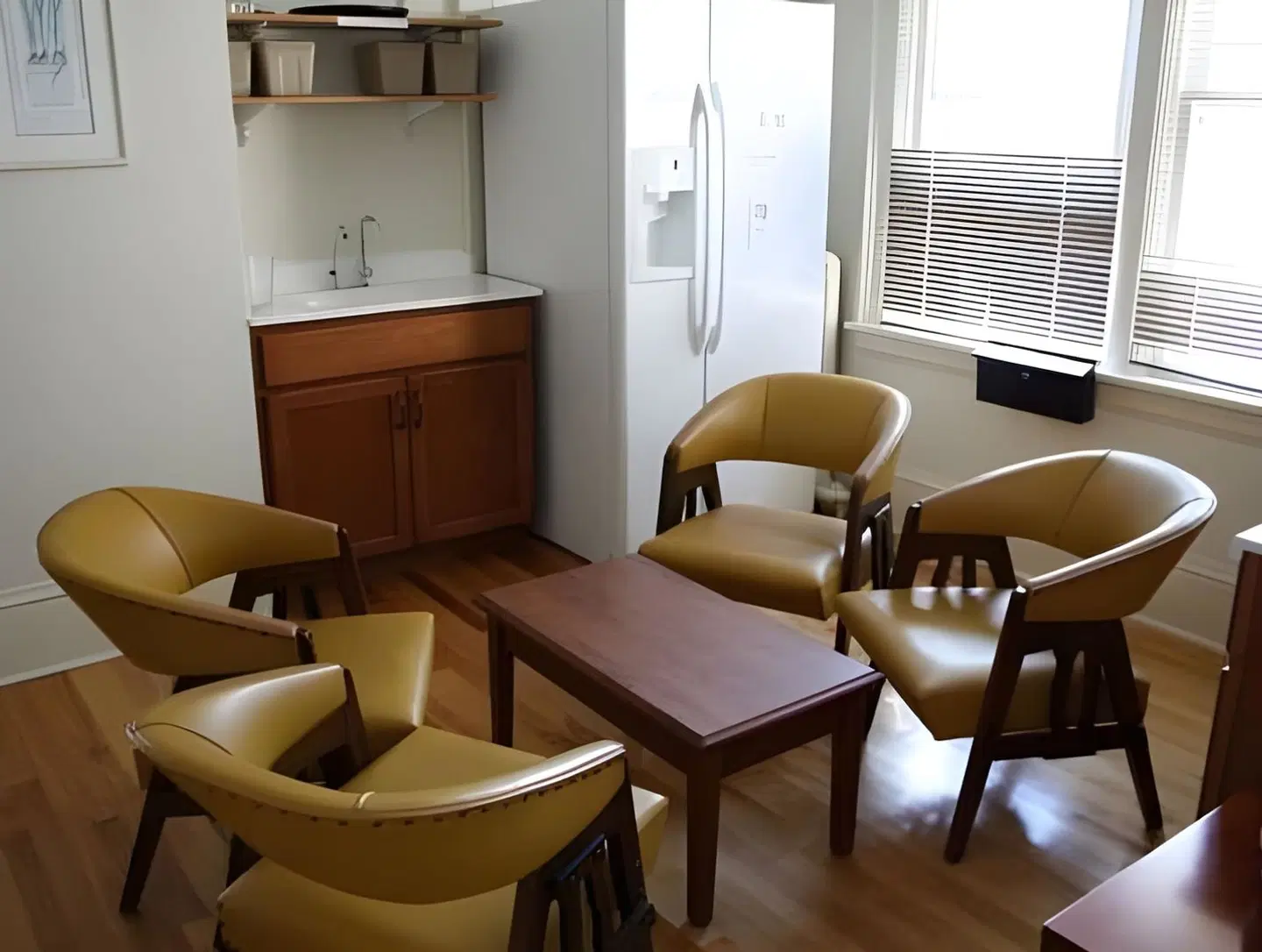 The Sonata Inn ROOM_EXAMPLE