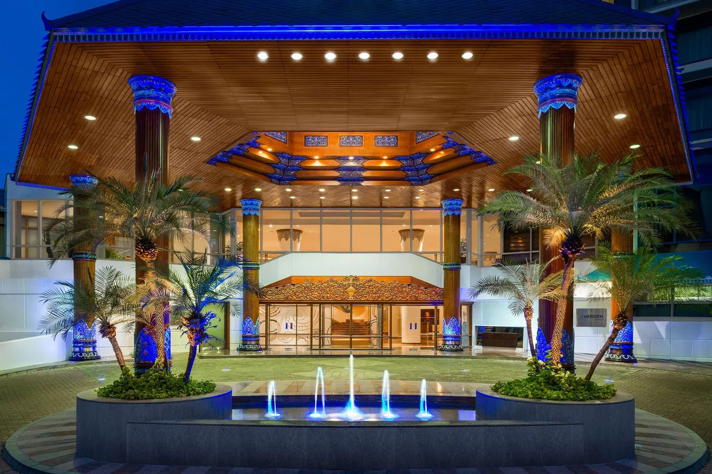 Le Méridien Jakarta EXTERIOR