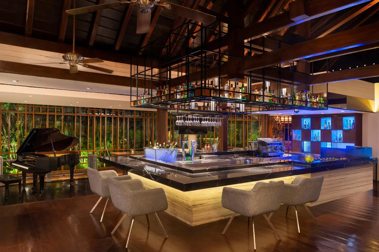 Le Méridien Jakarta Bar