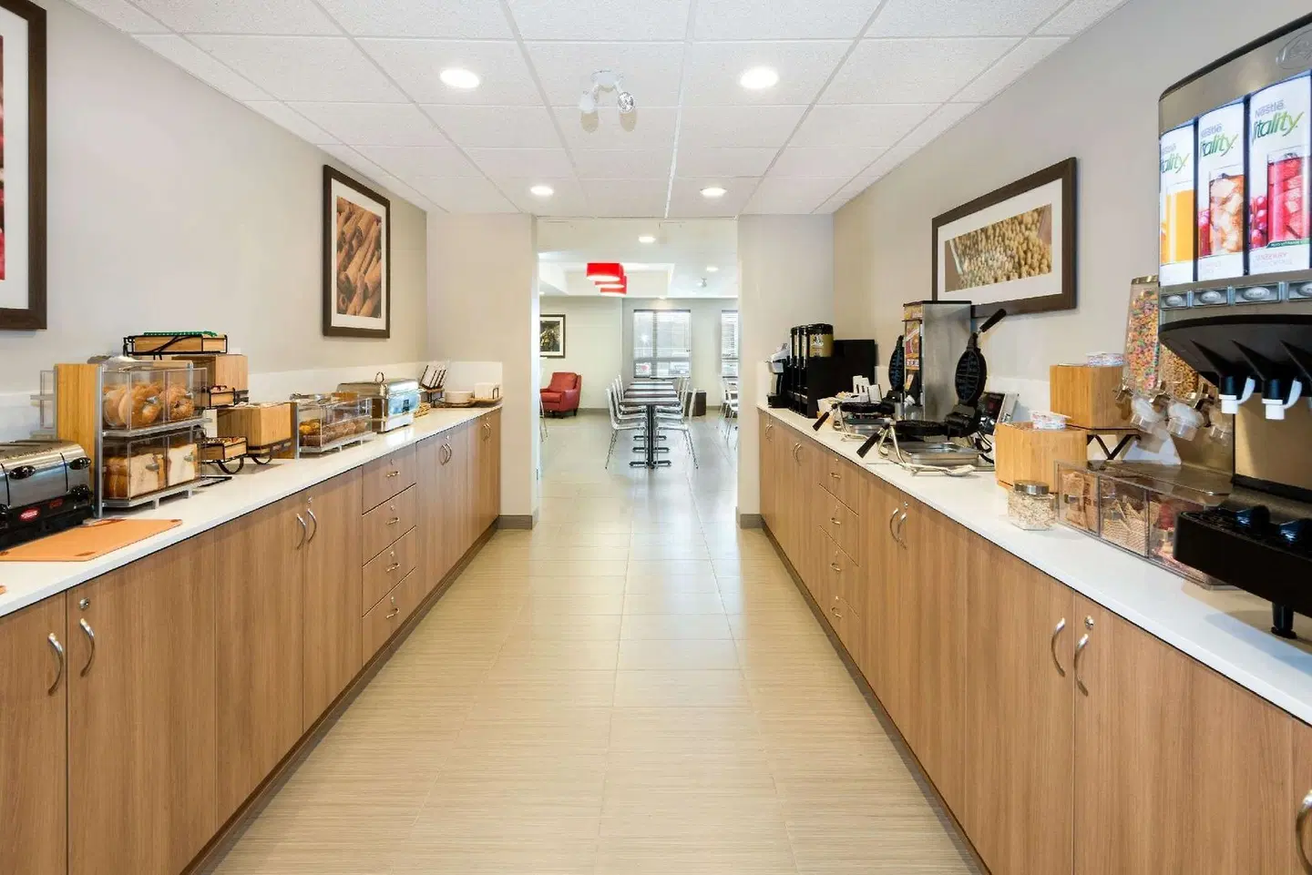 Microtel Inn & Suites by Wyndham Sudbury Restaurant