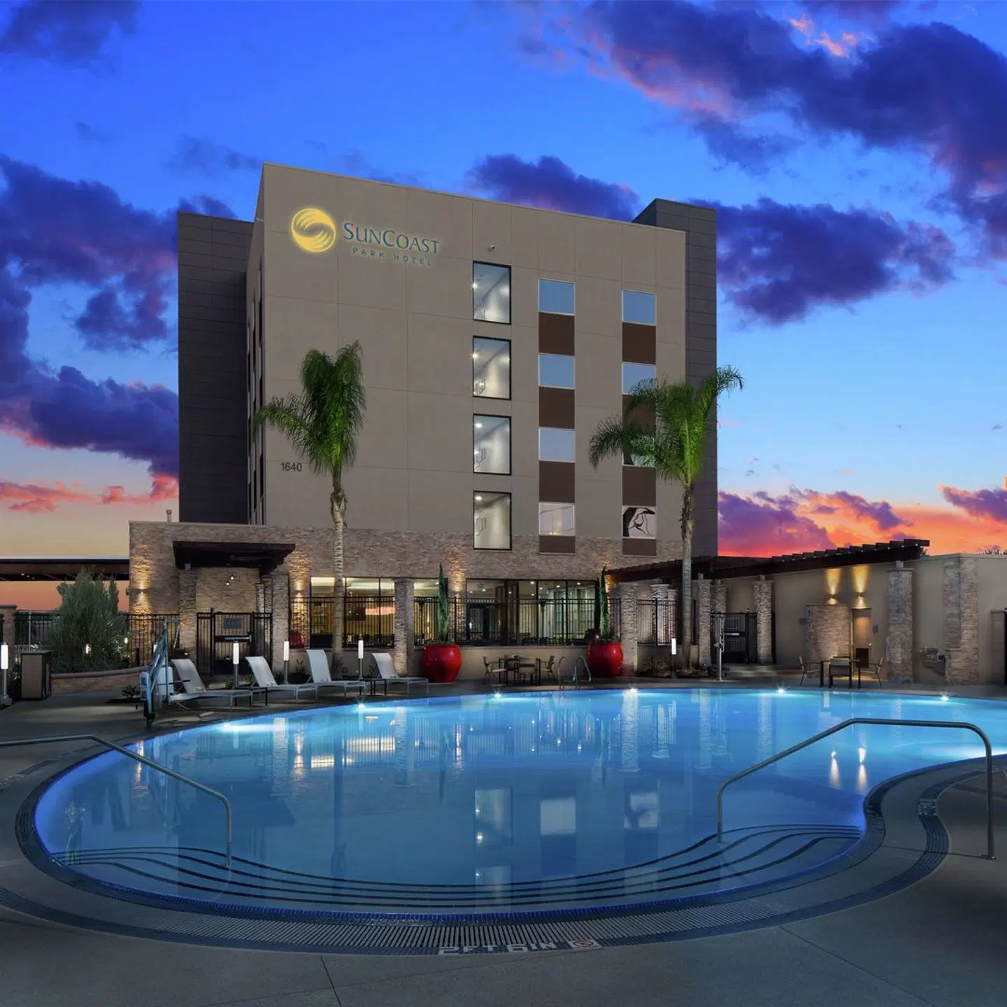 SunCoast Park Hotel Anaheim, Tapestry Collection by Hilton EXTERIOR
