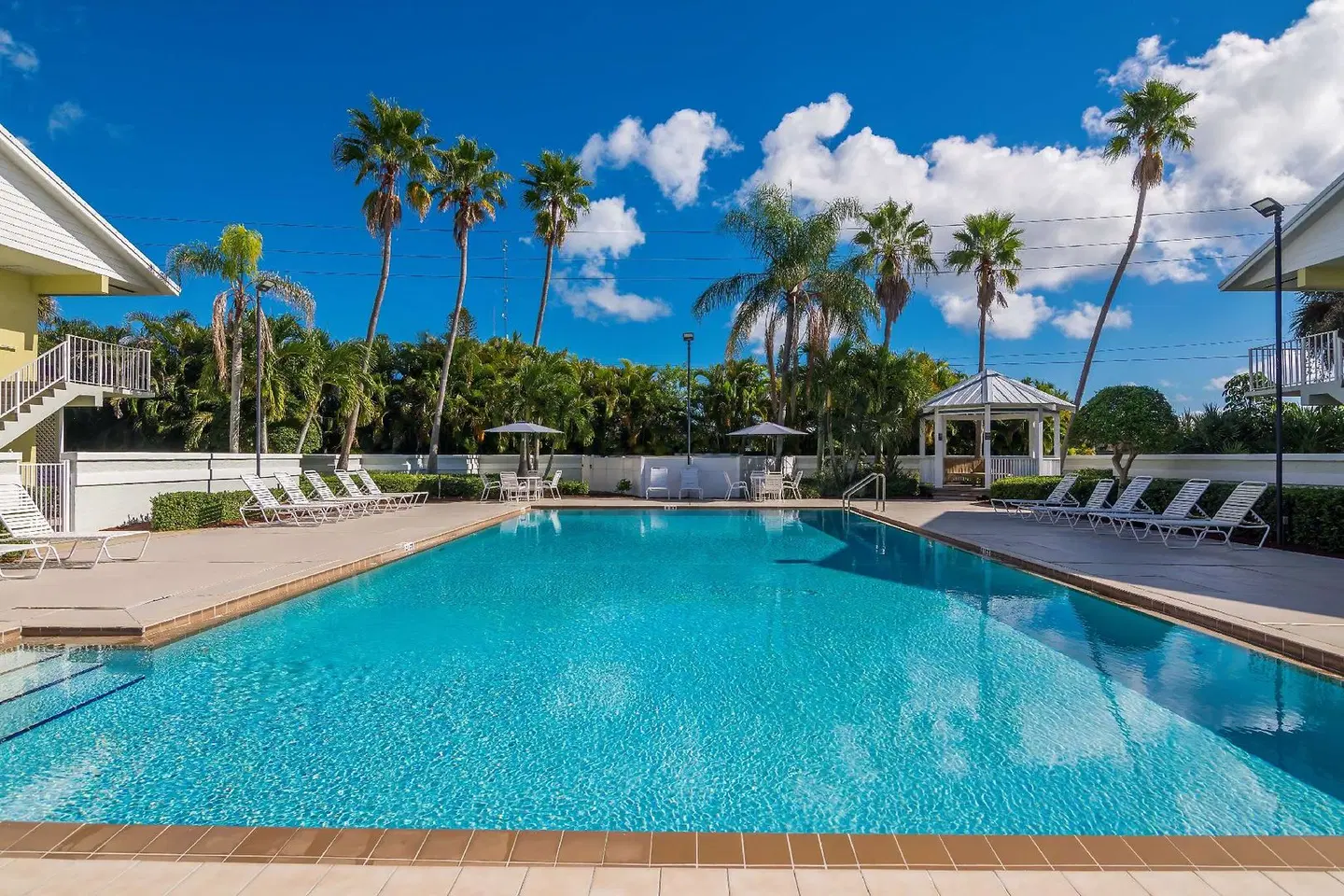 Best Western Port St. Lucie OUTDOOR_POOL