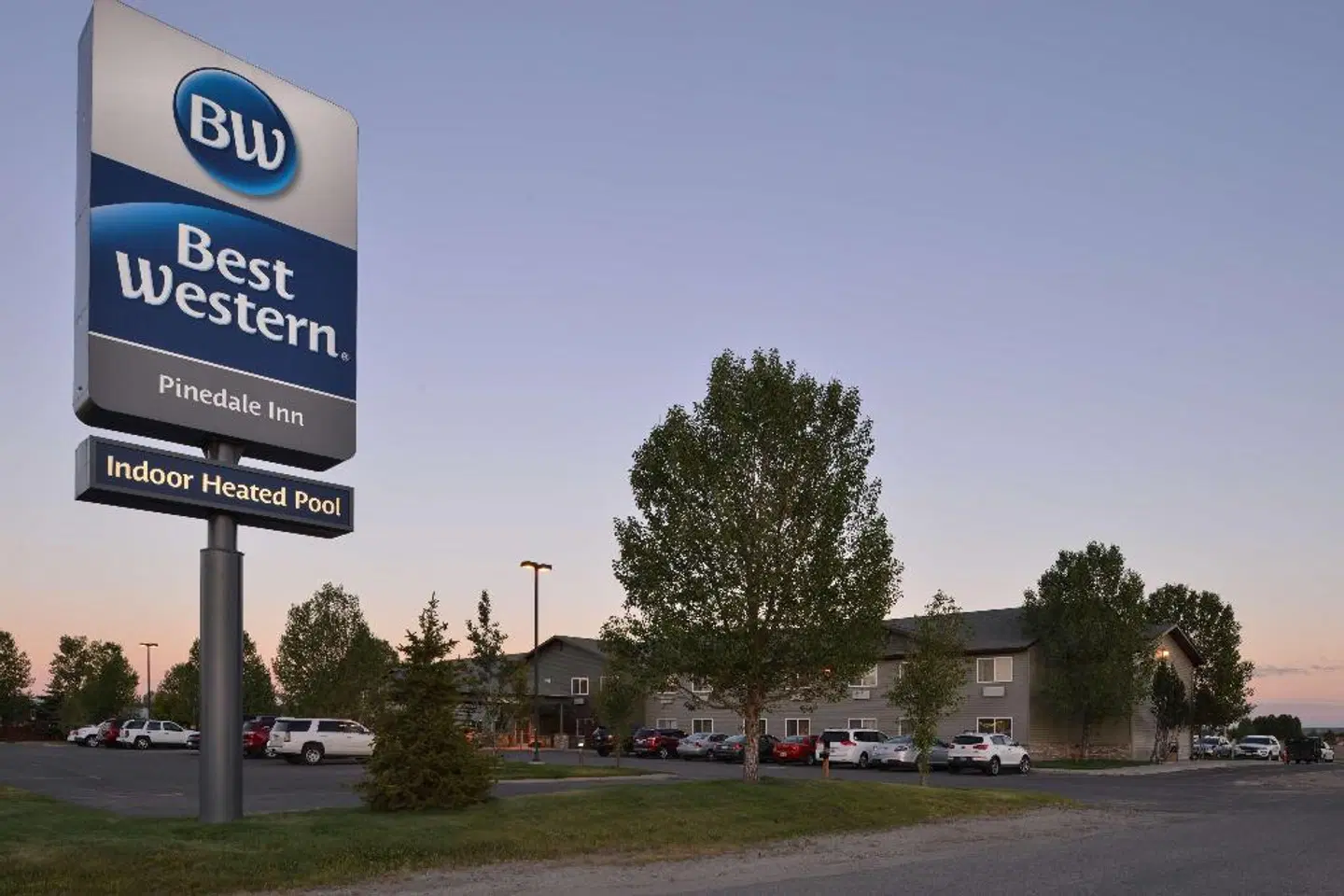 Best Western Pinedale Inn EXTERIOR