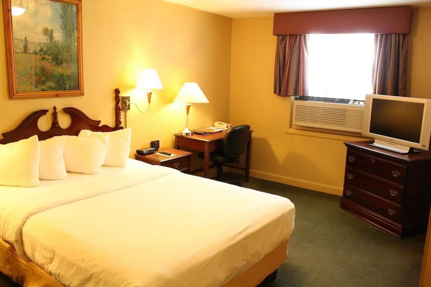 Senator Inn & Spa ROOM_EXAMPLE