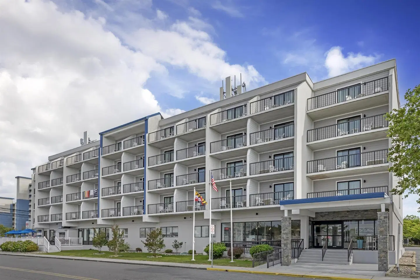 Best Western Plus Ocean City EXTERIOR