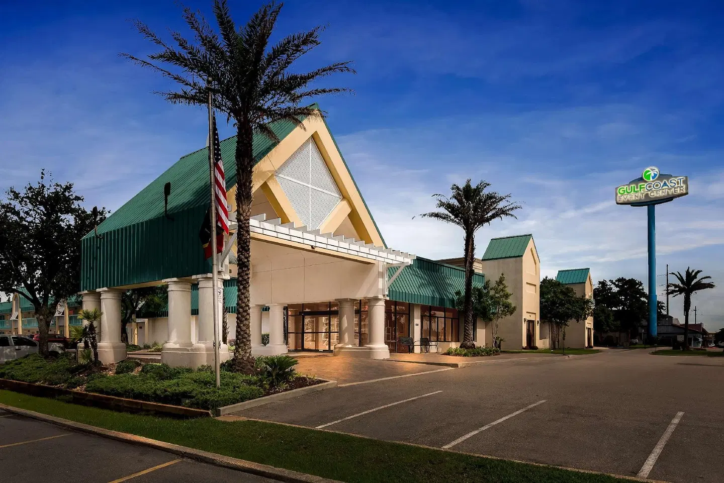 Best Western Seaway Inn EXTERIOR