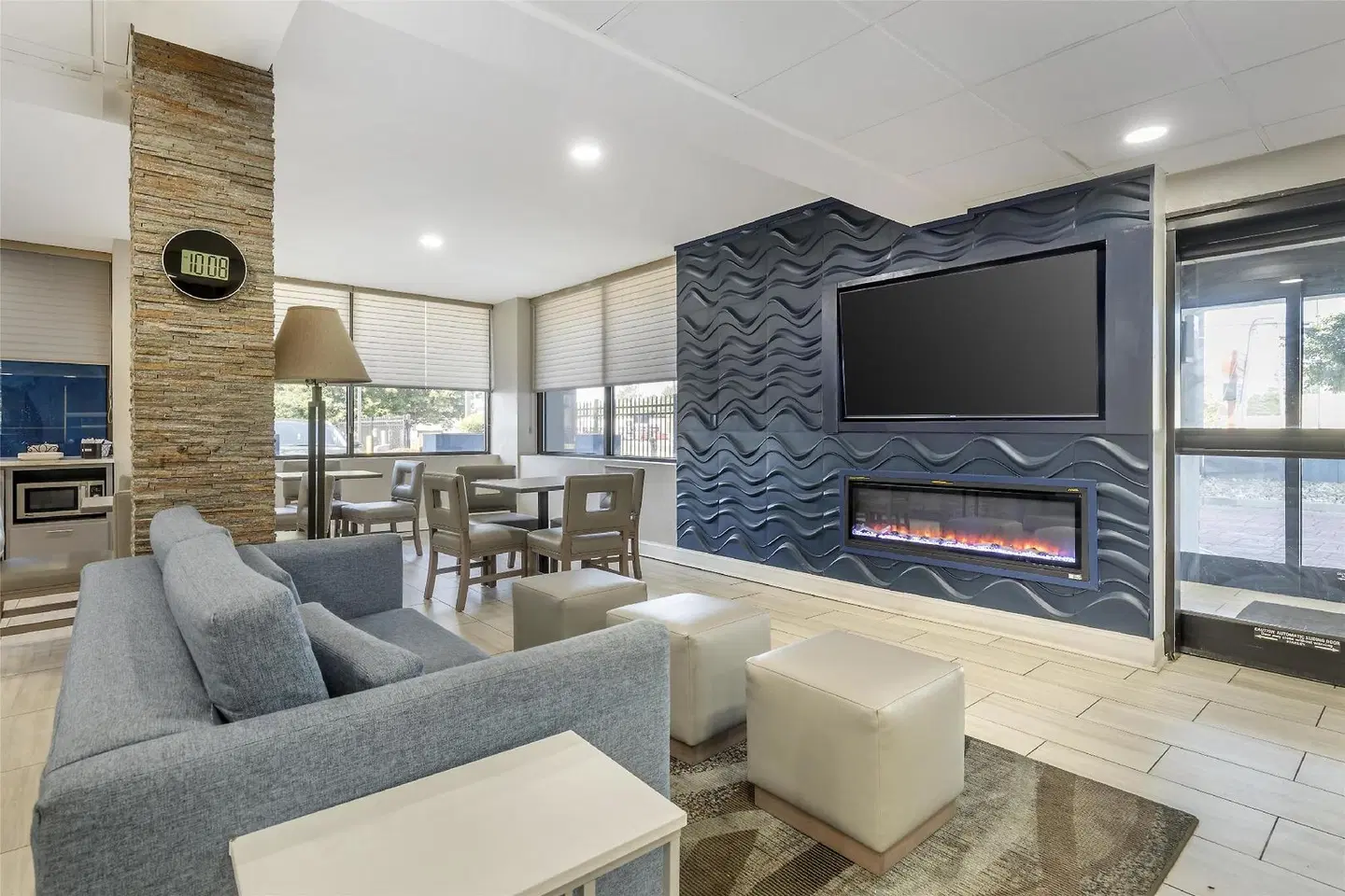 Best Western Salisbury Plaza ROOM_EXAMPLE