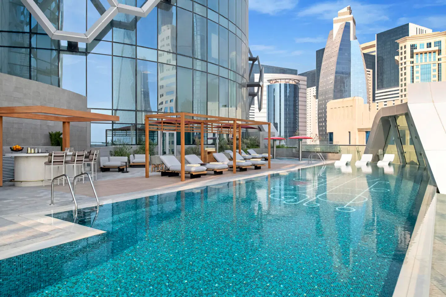 Swissôtel Corniche Park Towers Doha OUTDOOR_POOL