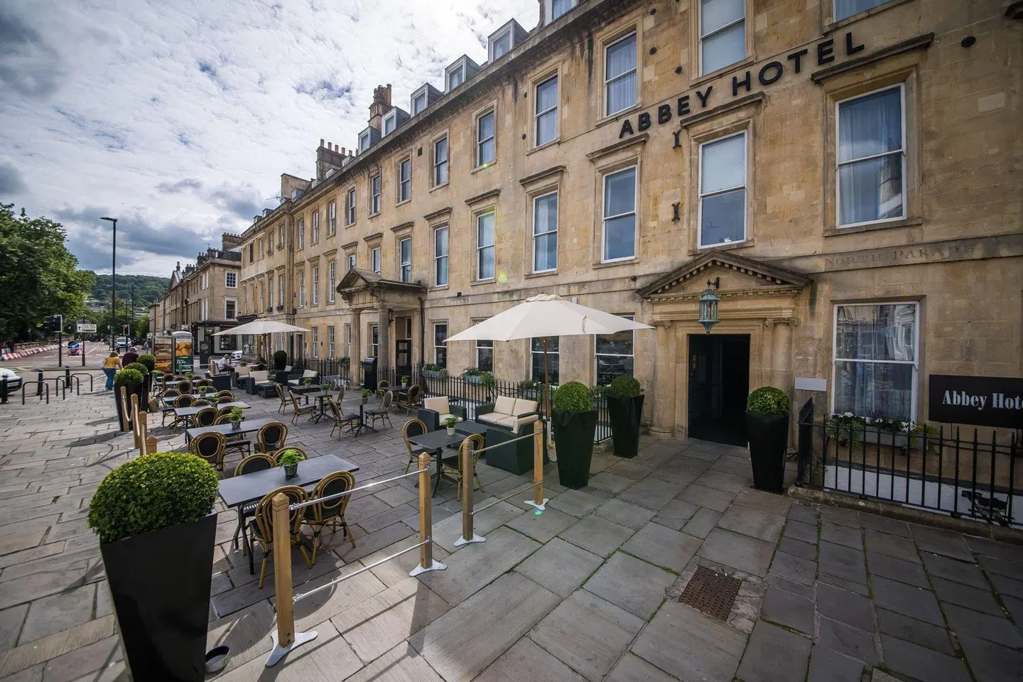 Abbey Hotel EXTERIOR