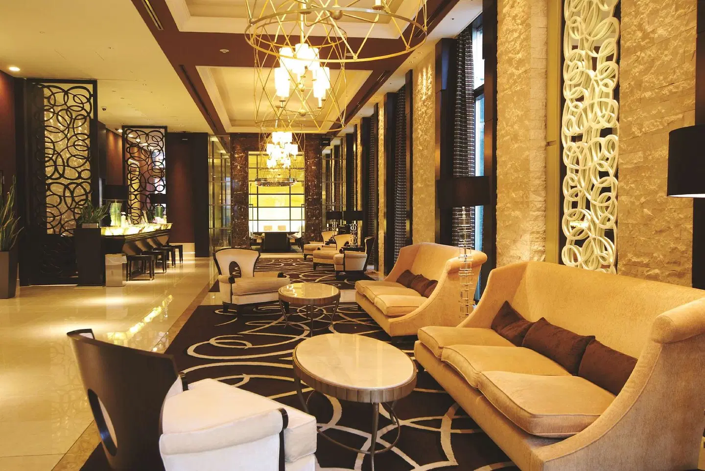 DoubleTree by Hilton Hotel Naha LOUNGE_LOBBY