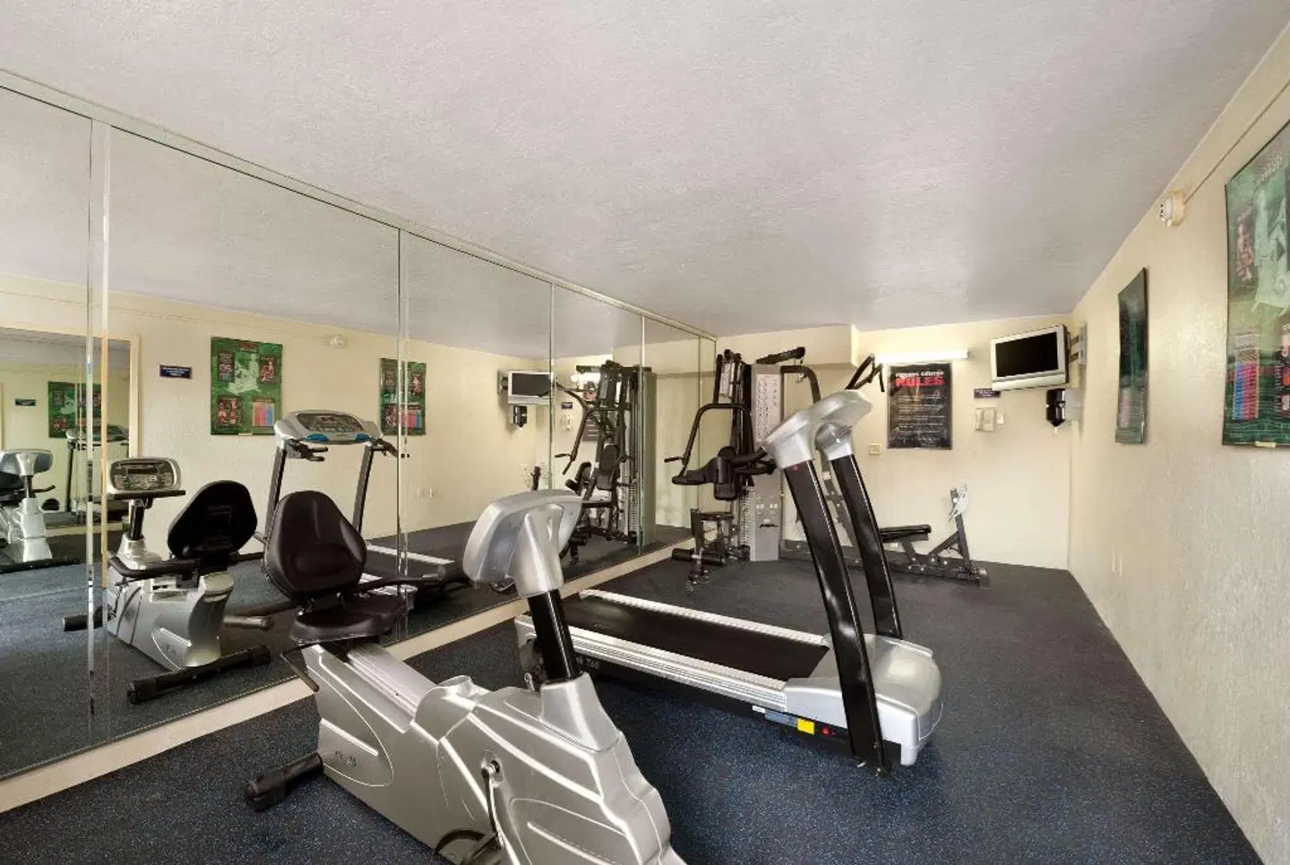 Days Inn by Wyndham Orlando Conv. Center/International Dr SPORTS_AND_LEISURE