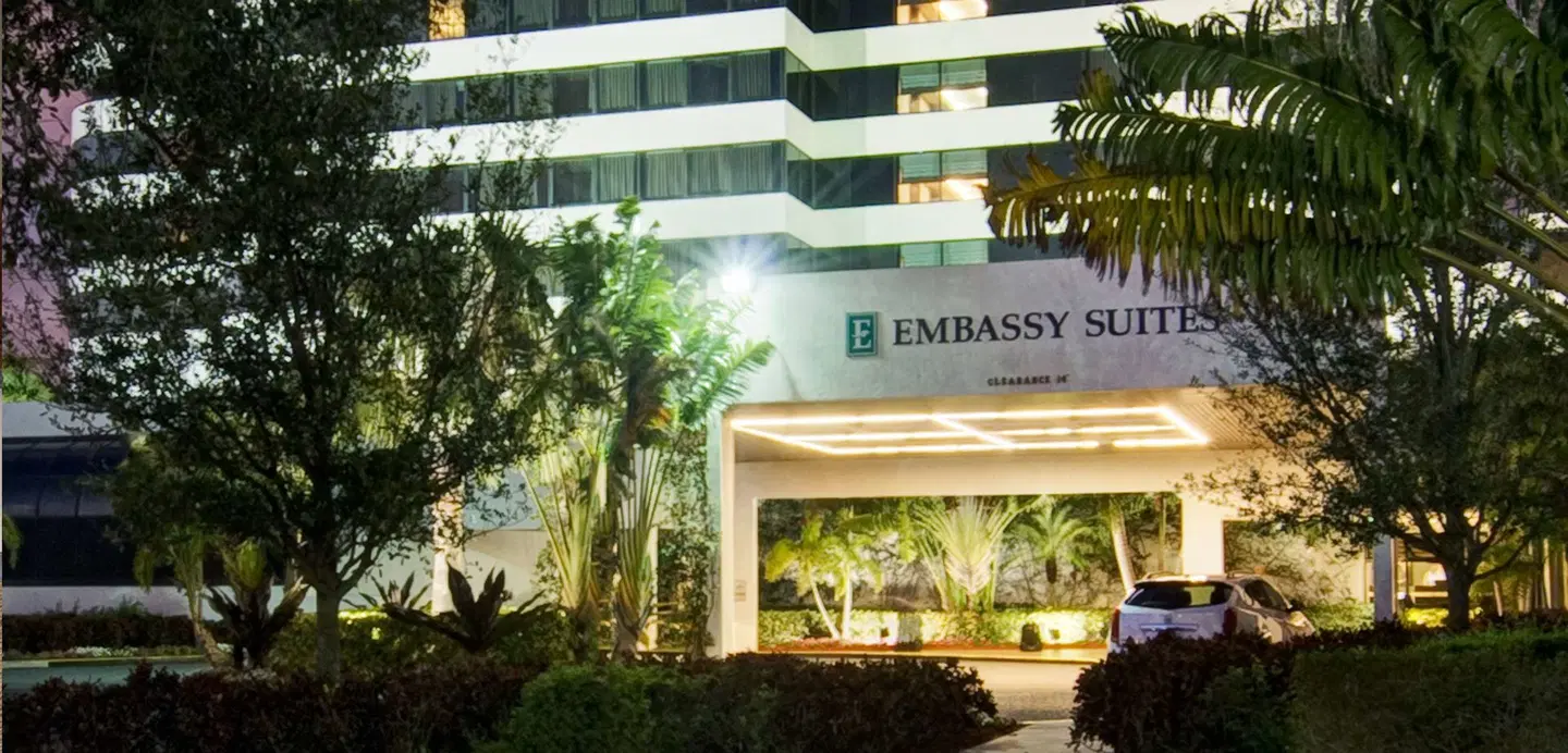 Embassy Suites by Hilton West Palm Beach - Central EXTERIOR