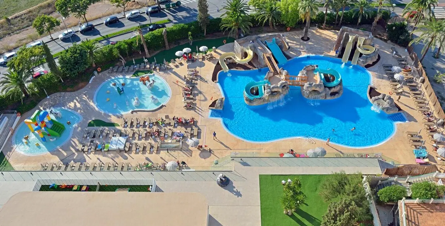 Sol Barbados OUTDOOR_POOL