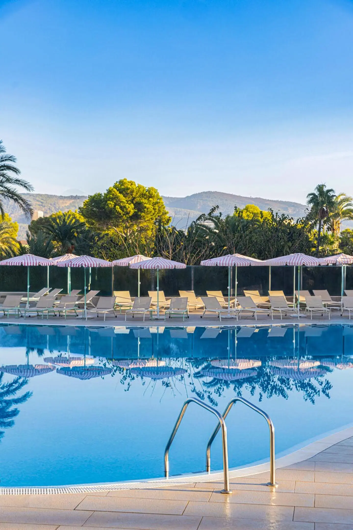 Sol Barbados OUTDOOR_POOL
