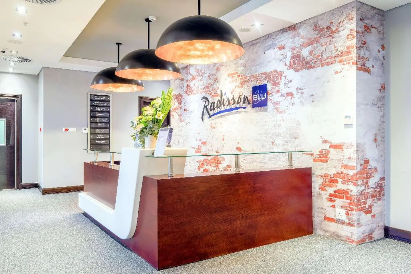 Radisson Blu Hotel Sandton, Johannesburg LOUNGE_LOBBY