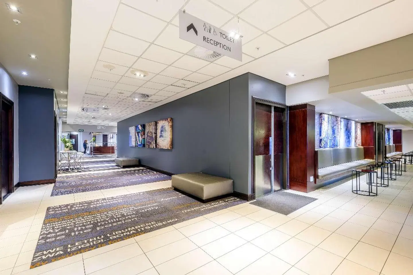 Radisson Blu Hotel Sandton, Johannesburg LOUNGE_LOBBY