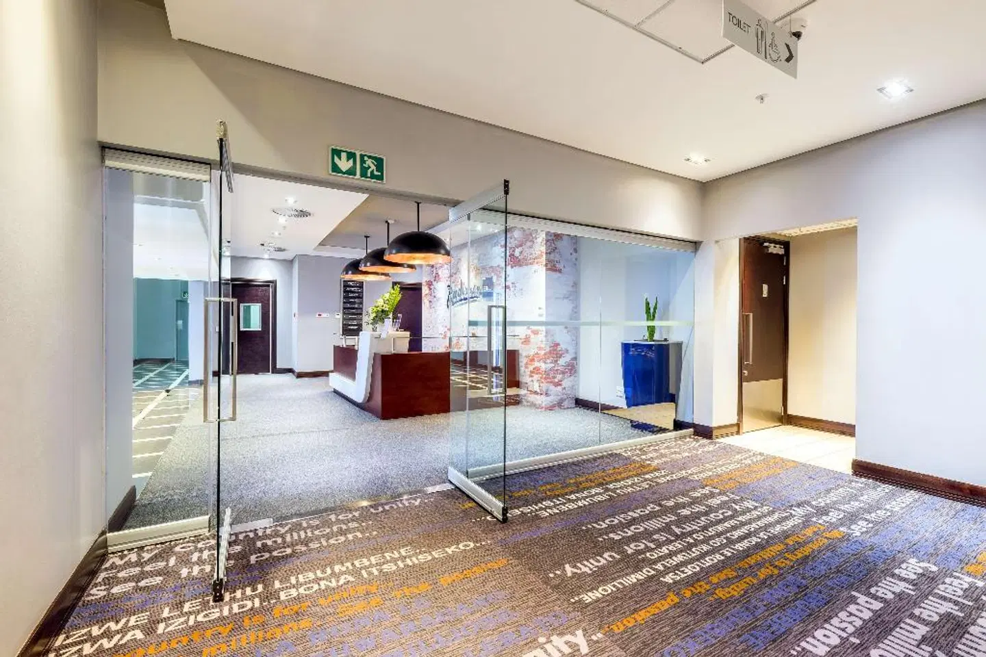 Radisson Blu Hotel Sandton, Johannesburg LOUNGE_LOBBY