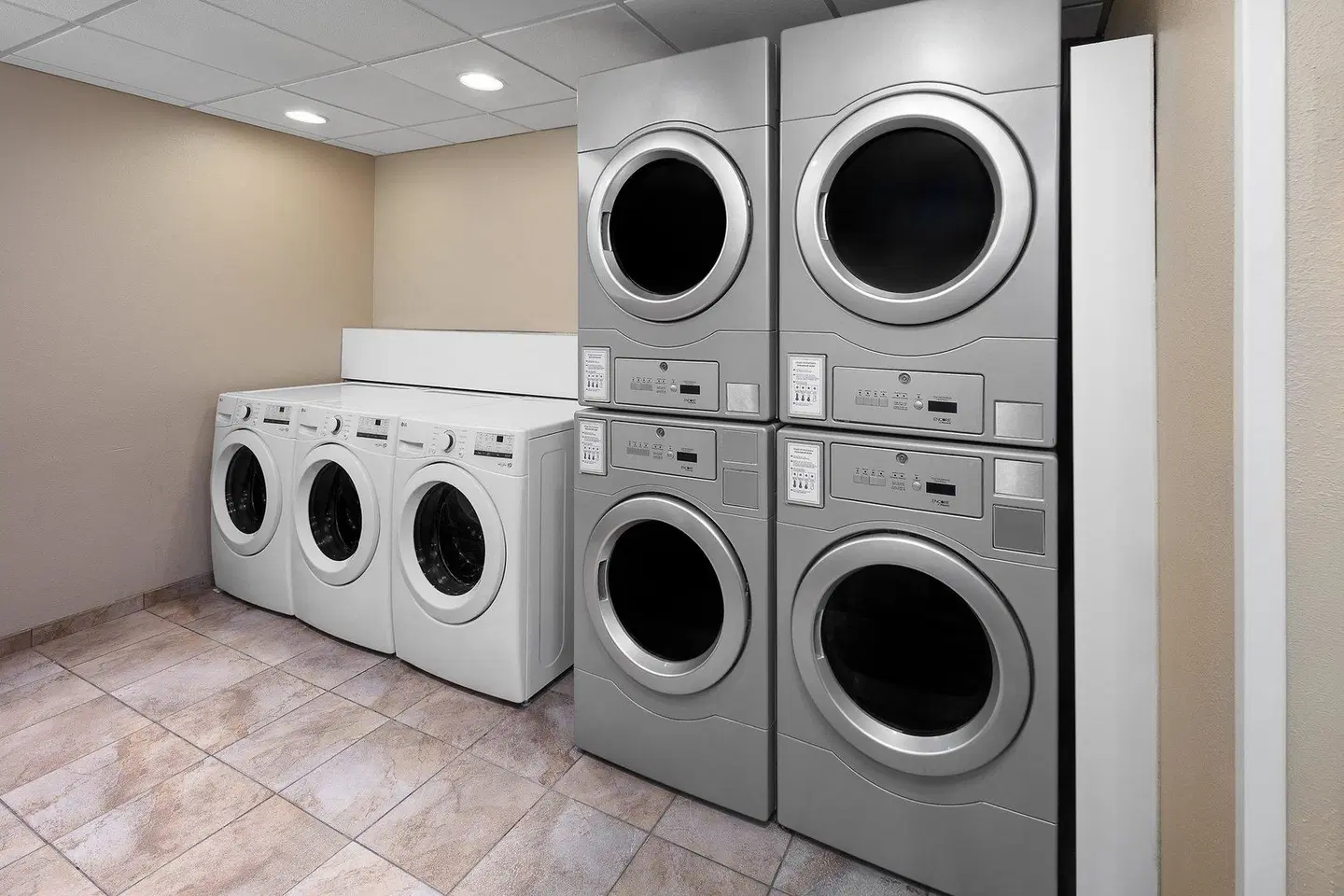 Candlewood Suites Omaha Airport by IHG Konferenz