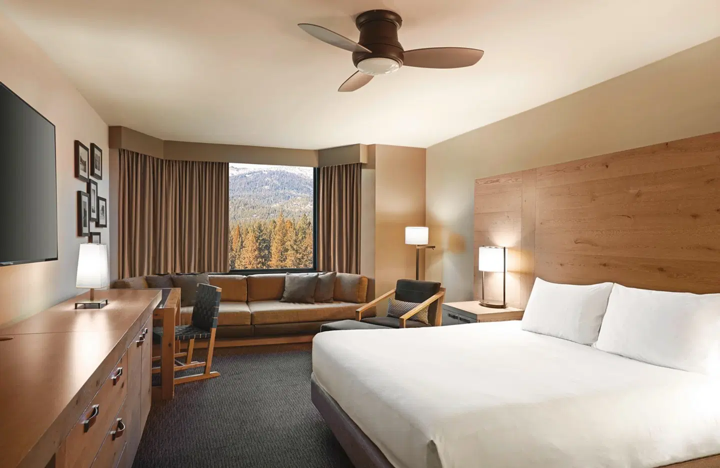 Hyatt Regency Lake Tahoe Resort, Spa & Casino ROOM_EXAMPLE