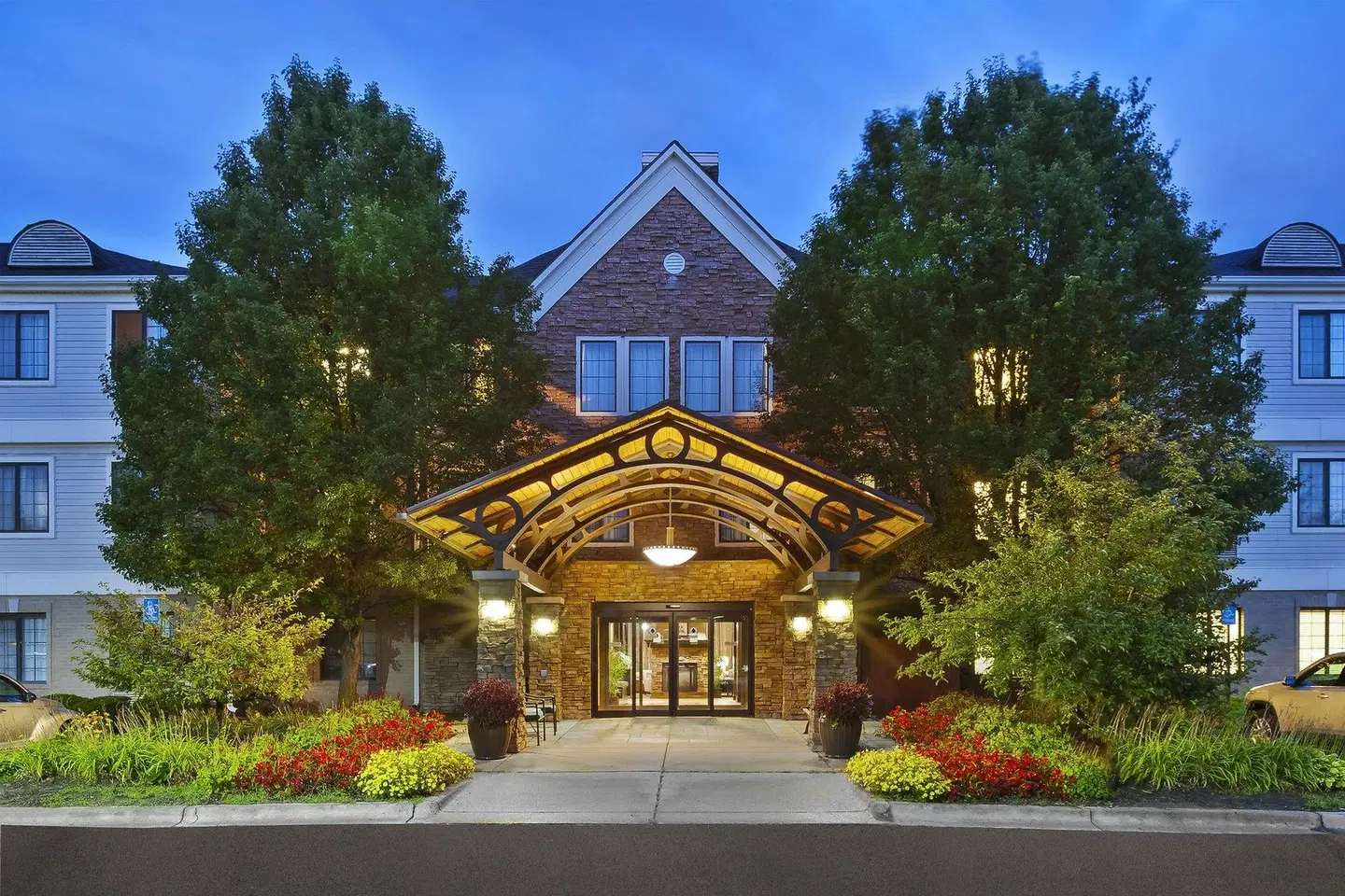 Staybridge Suites Detroit - Utica by IHG EXTERIOR