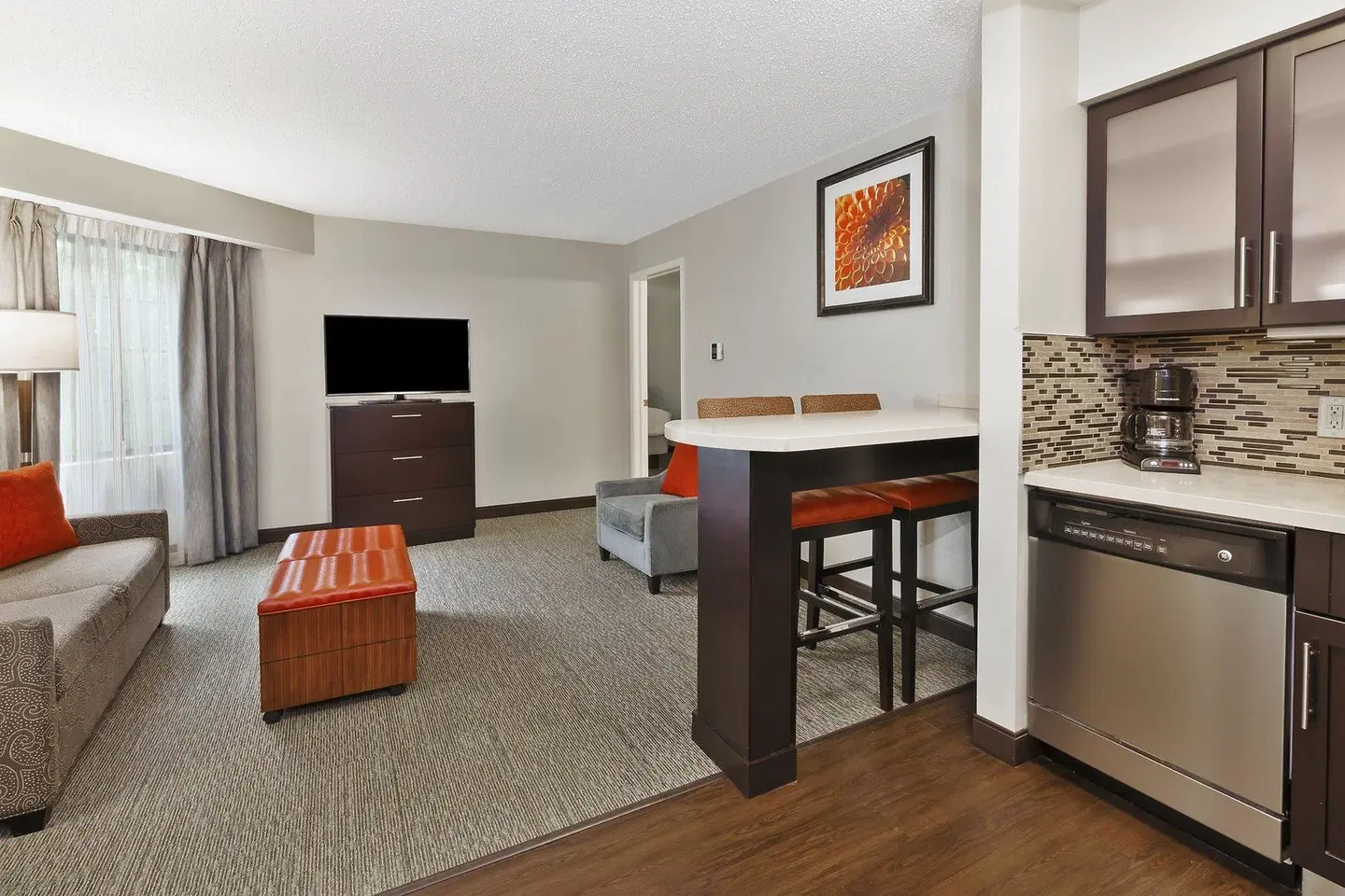 Staybridge Suites Detroit - Utica by IHG ROOM_EXAMPLE
