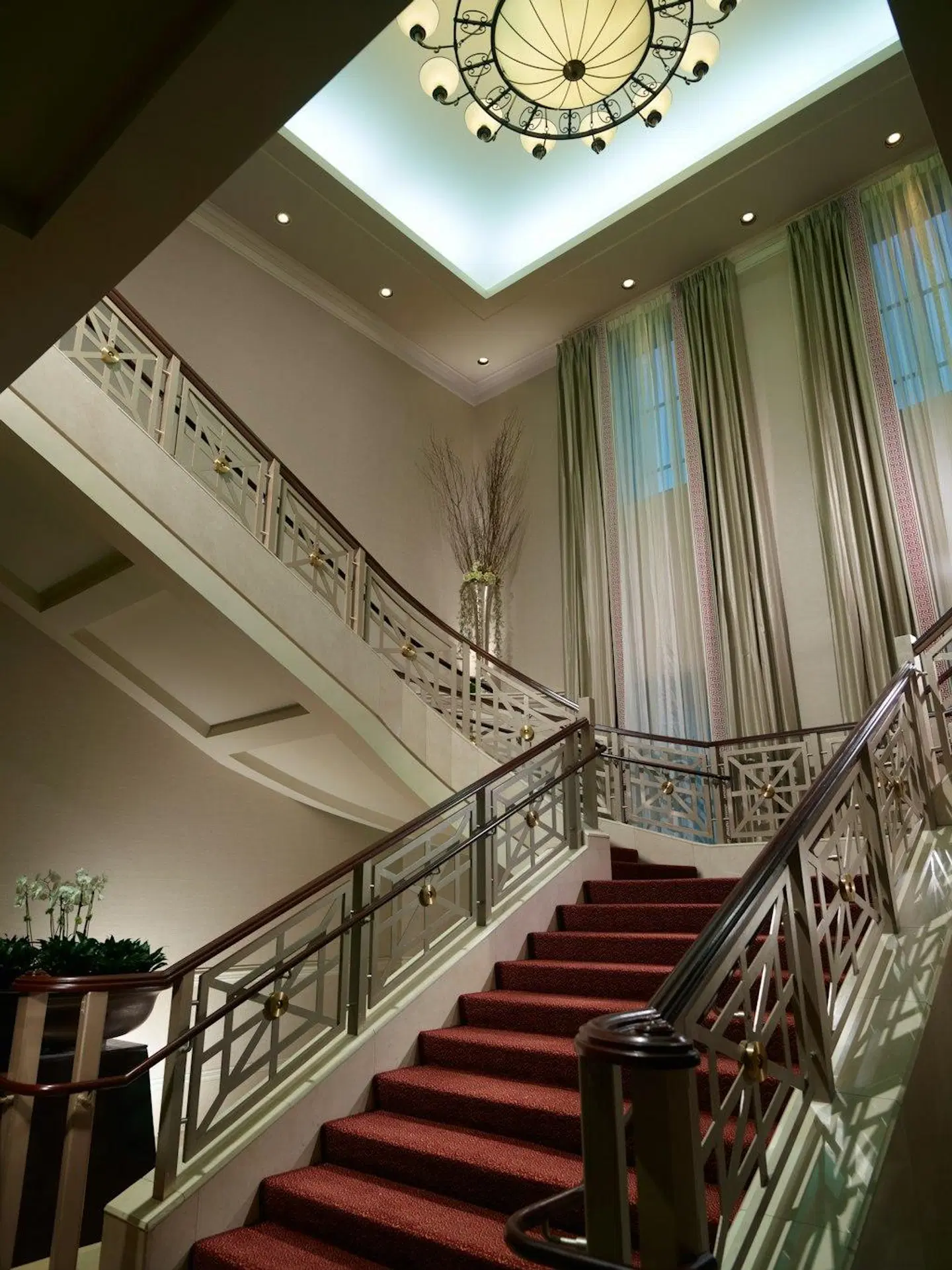 Omni Providence LOUNGE_LOBBY