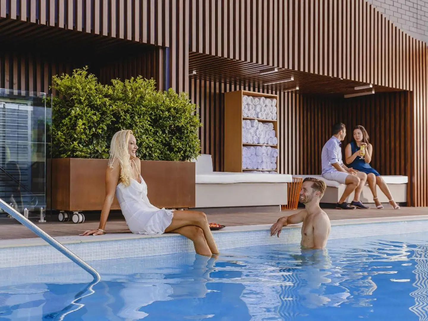 Mercure Brisbane King George Square Hallenbad