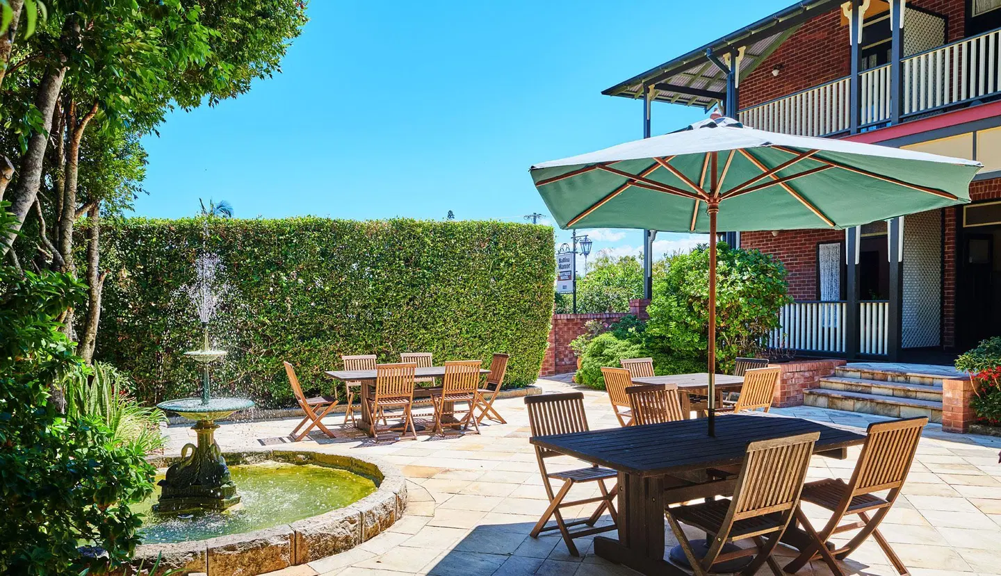 Ballina Manor Boutique Hotel Terrasse