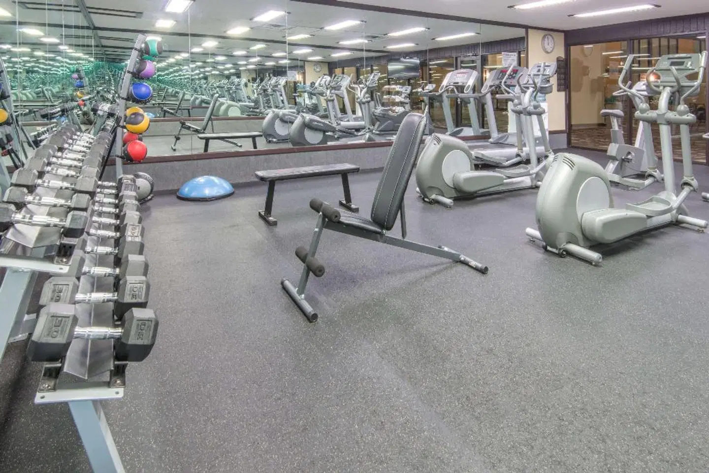 Wyndham Garden Oklahoma City Airport / Near The Fairgrounds SPORTS_AND_LEISURE