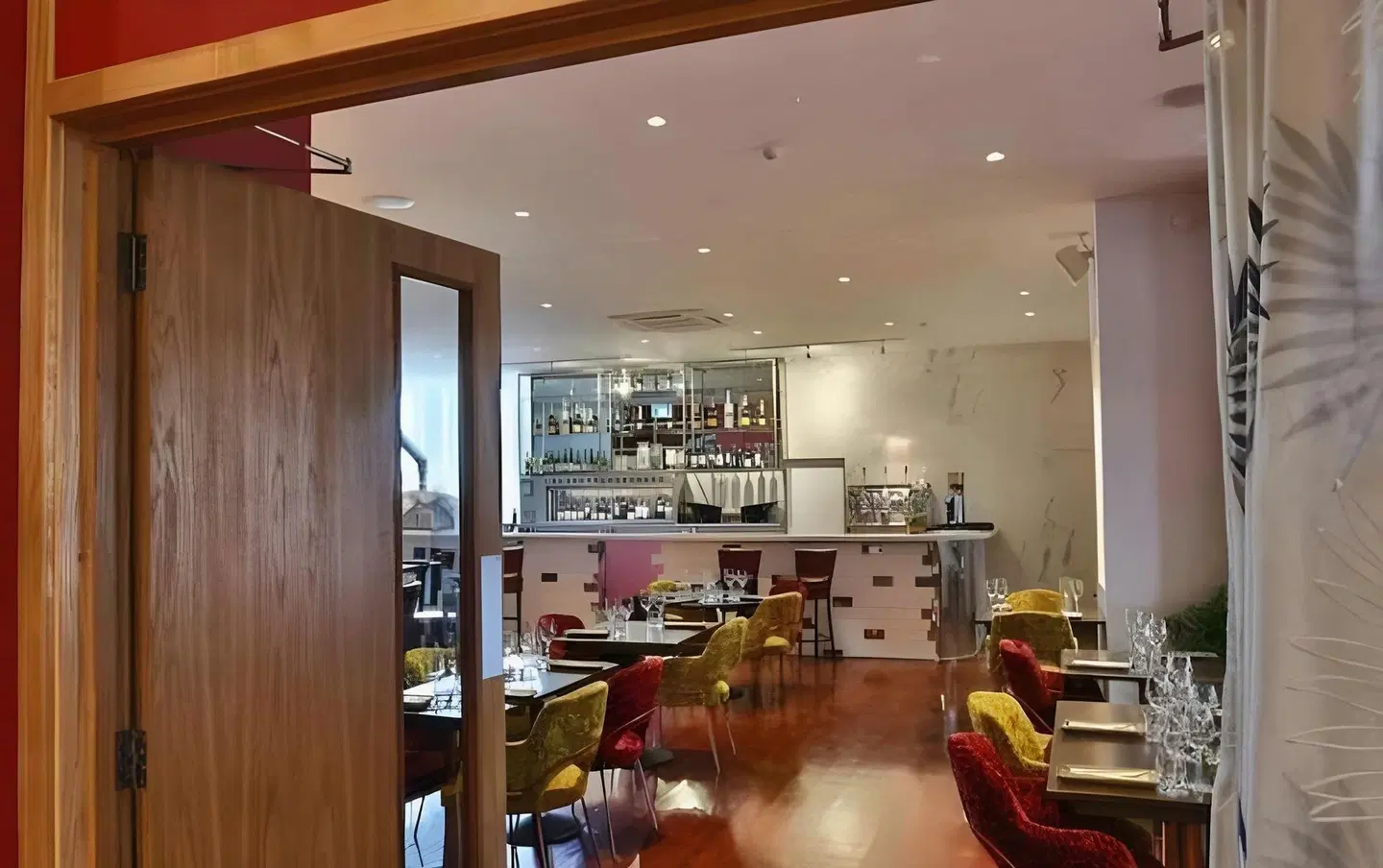 Royal Exeter Bar