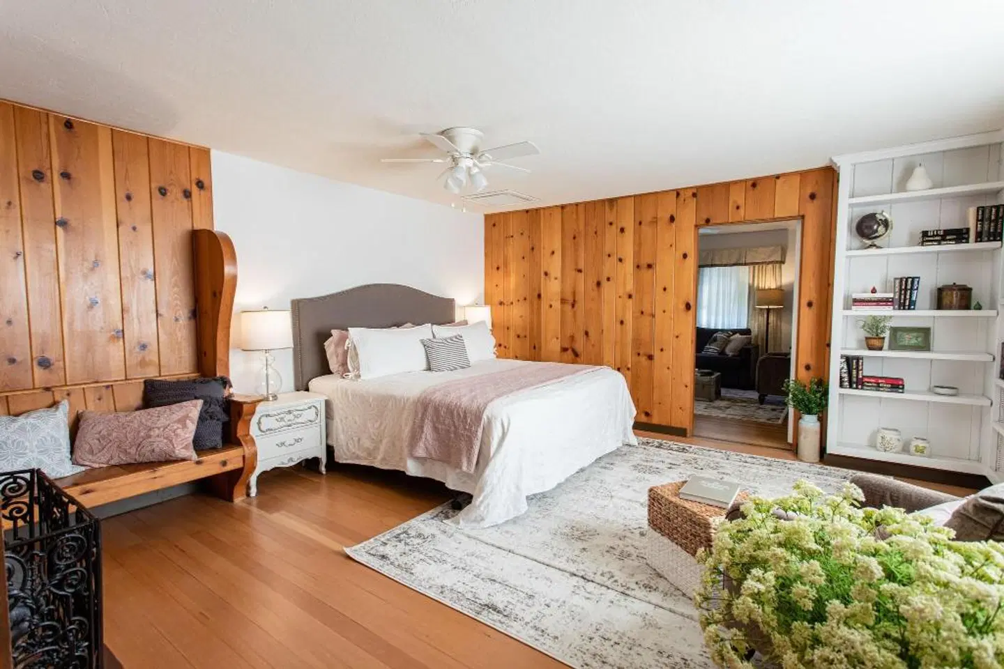 Hummingbird Estate Wine & Suites ROOM_EXAMPLE