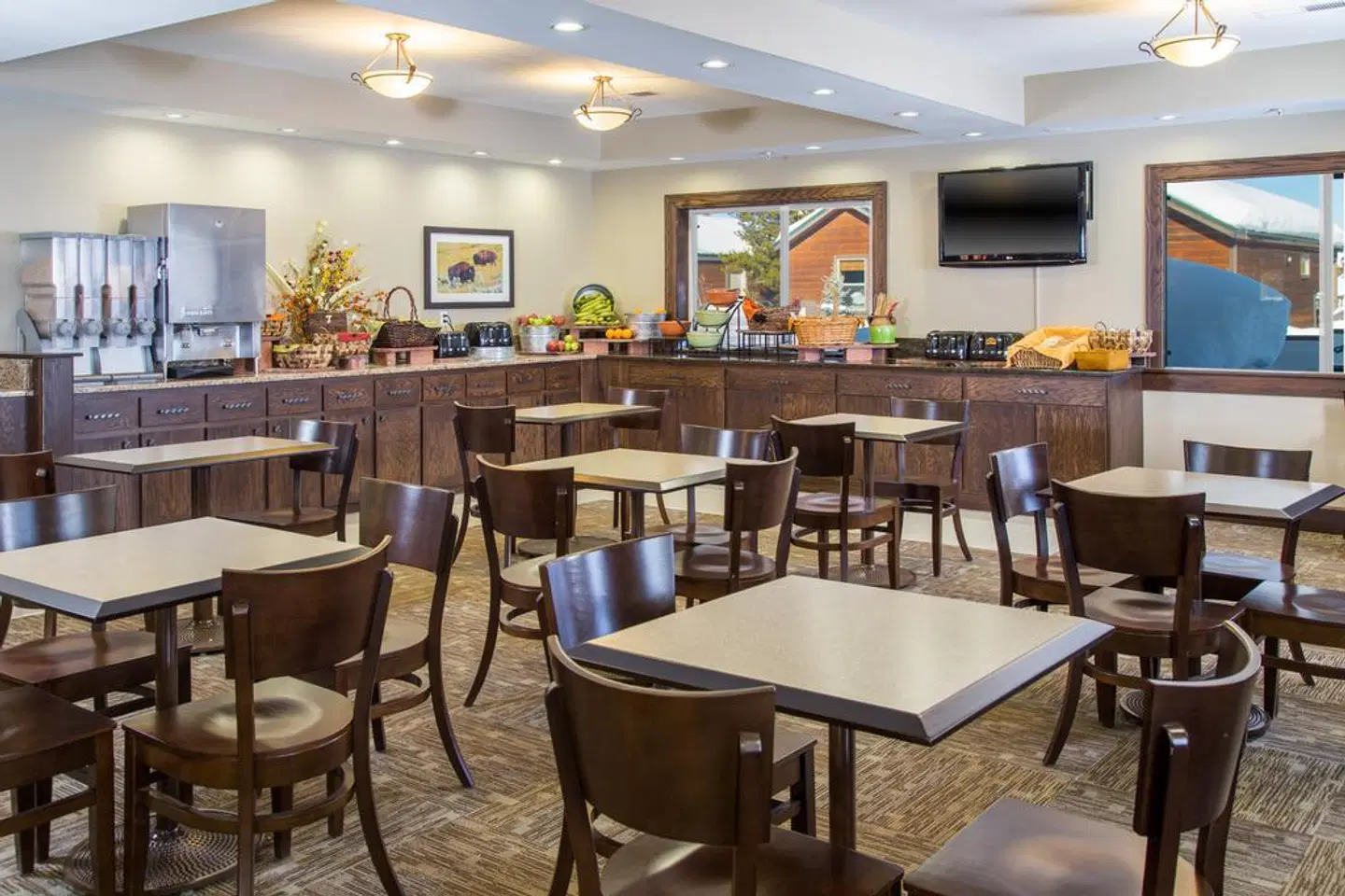 Gray Wolf Inn & Suites Restaurant