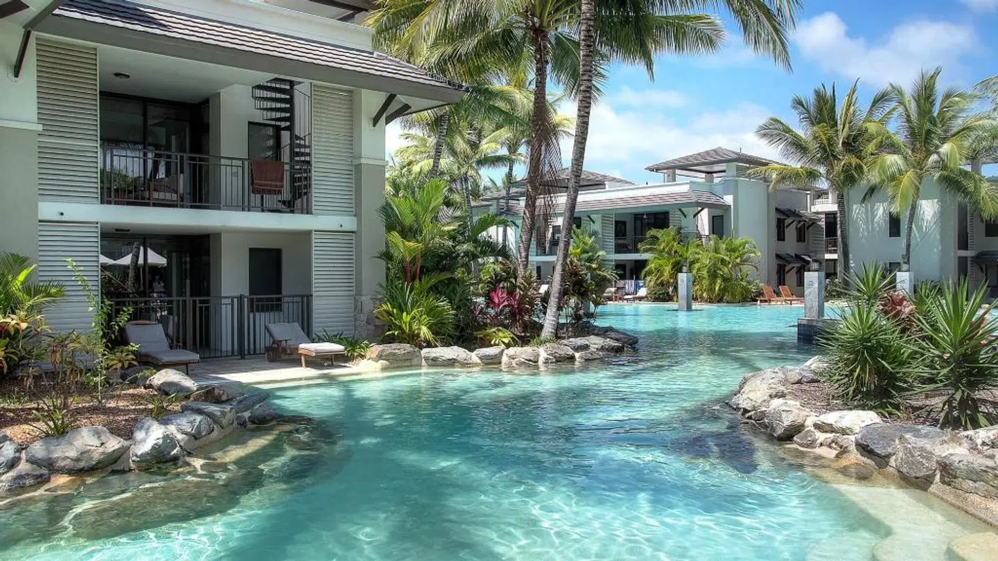5 Star Port Douglas Private Apartments At The Sea Temple Resort & Spa OUTDOOR_POOL
