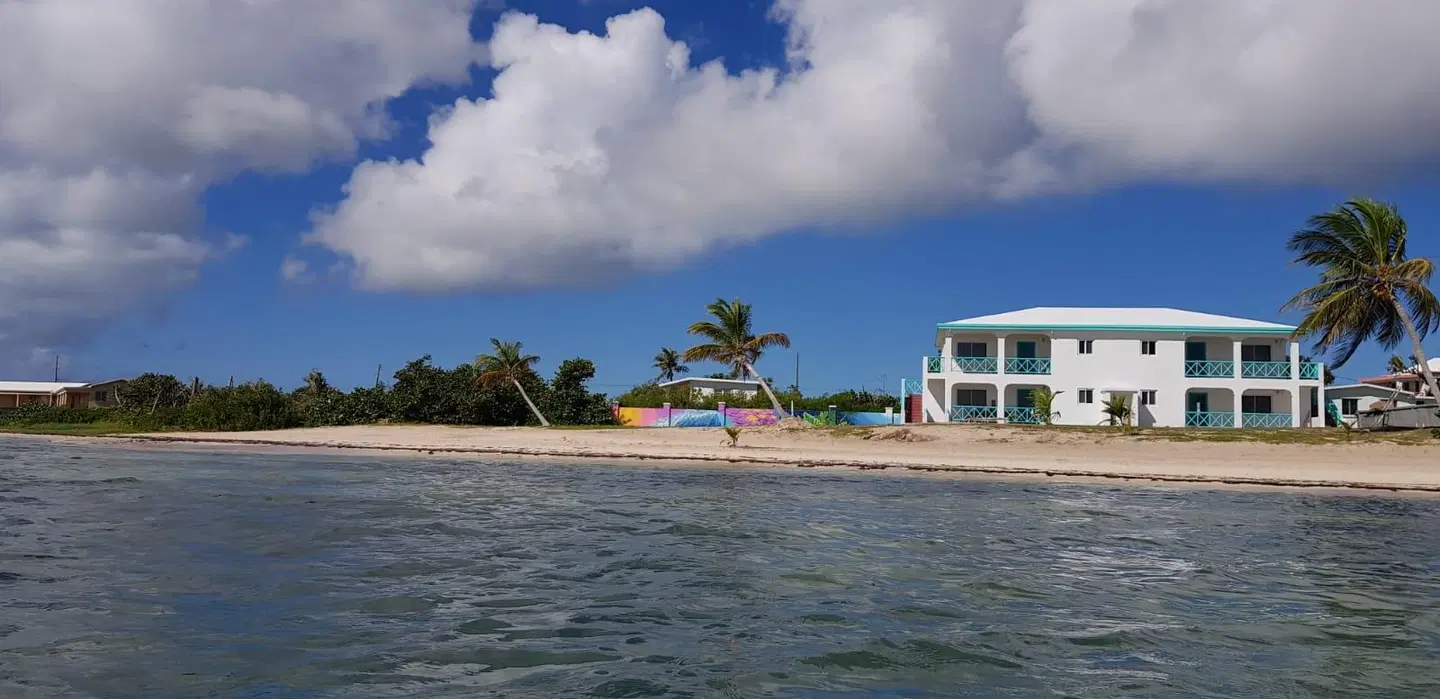 Coralito Bay Suites & Villas EXTERIOR