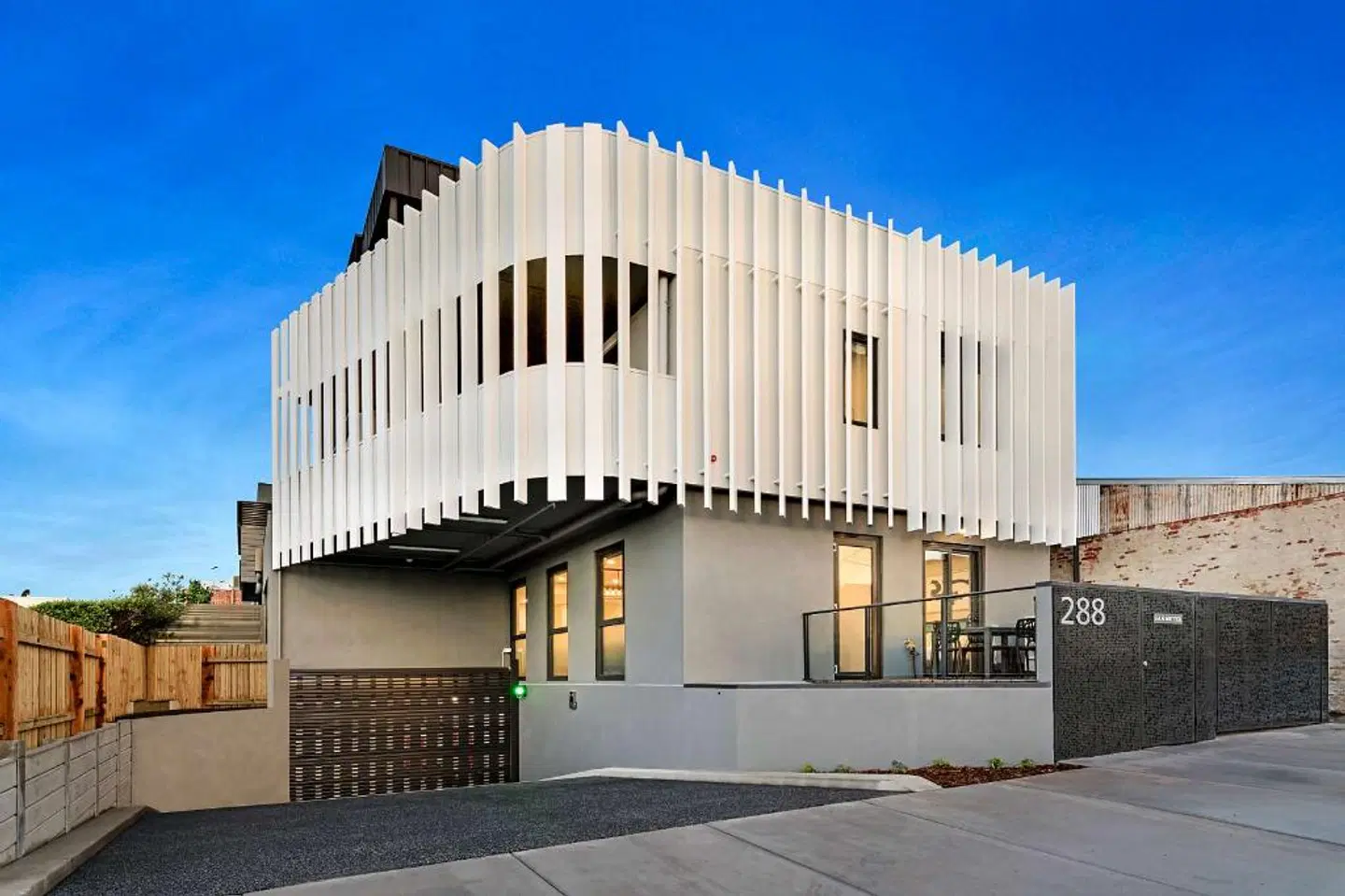 Manhattan Apartments - Glen iris EXTERIOR