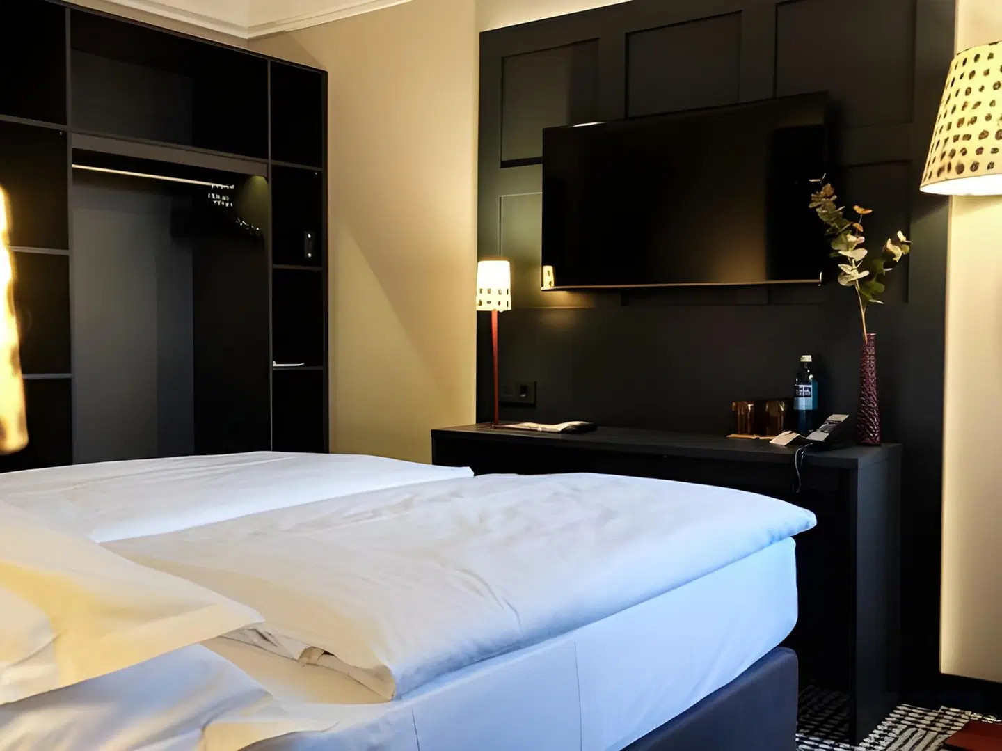 The Midtown Hotel ROOM_EXAMPLE