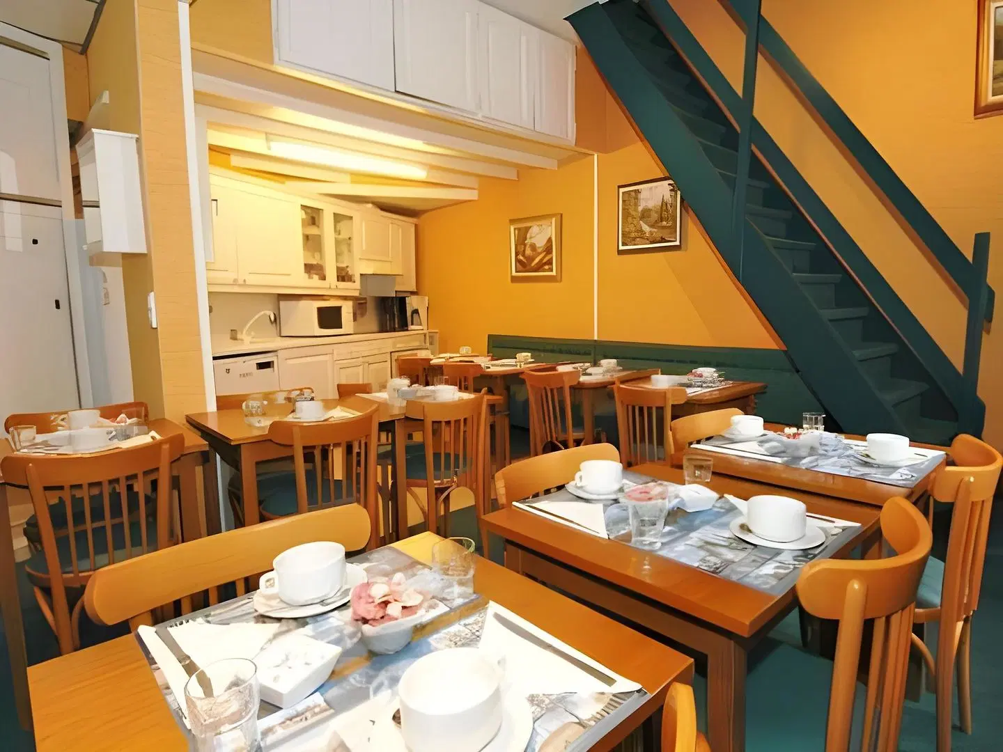 Hôtel du Moulin dOr Restaurant