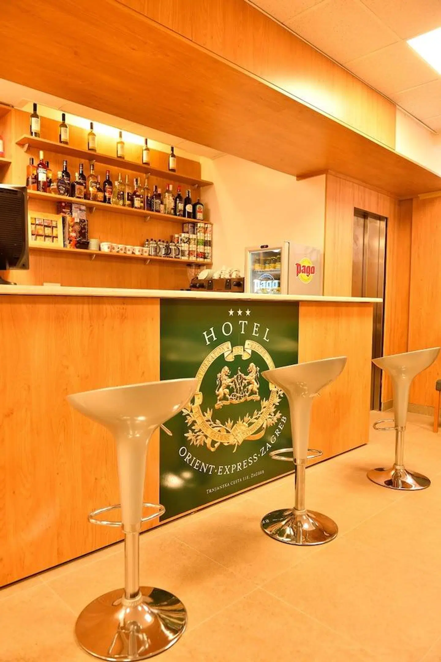 Hotel Orient Express Bar
