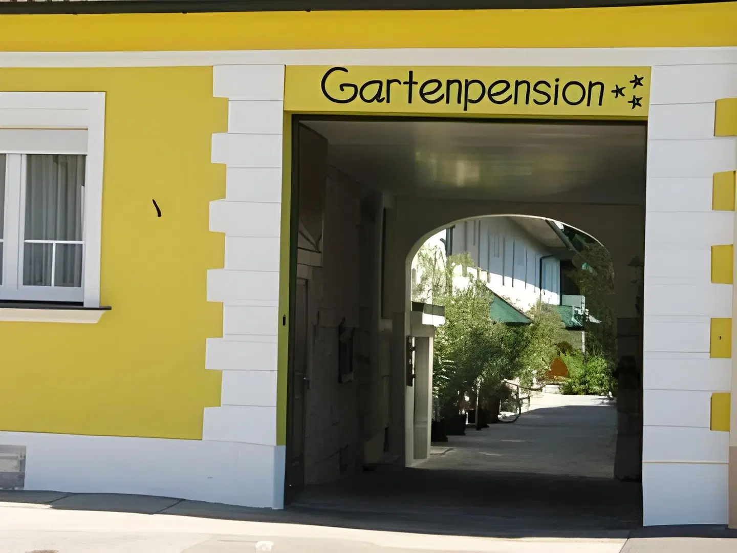 Gartenpension Fischl EXTERIOR
