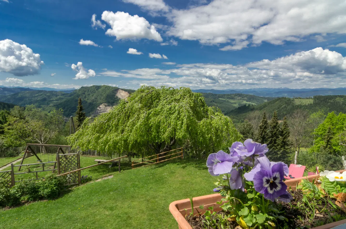 Biolandhaus Arche LANDSCAPE