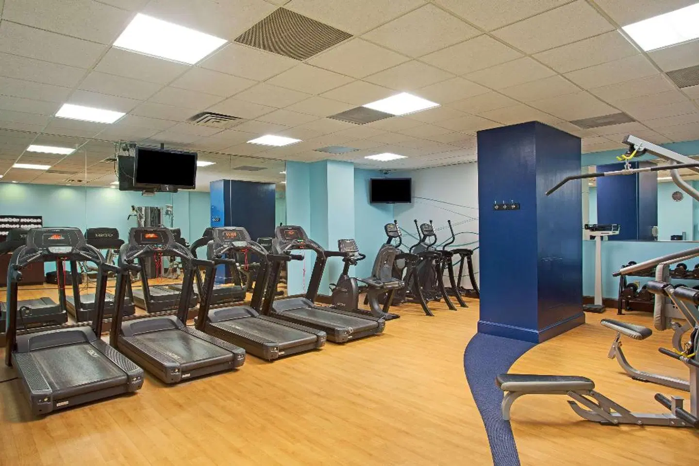 Wyndham Lake Buena Vista Disney Springs Resort SPORTS_AND_LEISURE