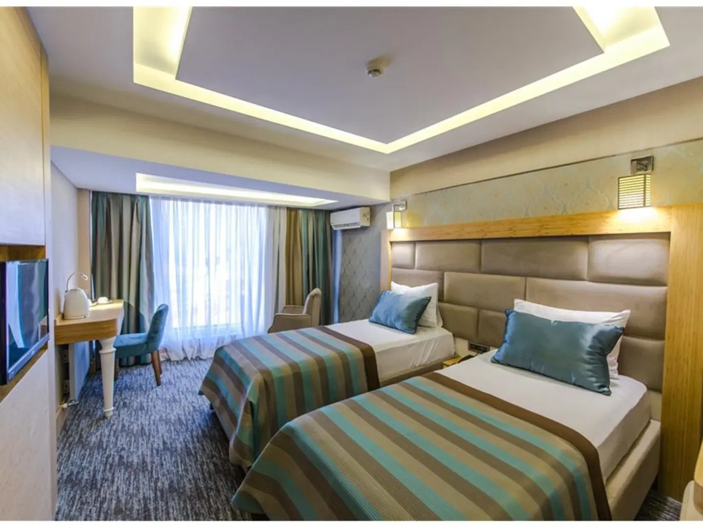 The Berussa Hotel ROOM_EXAMPLE